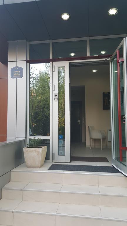 Garni Hotel Contact Belgrado Buitenkant foto